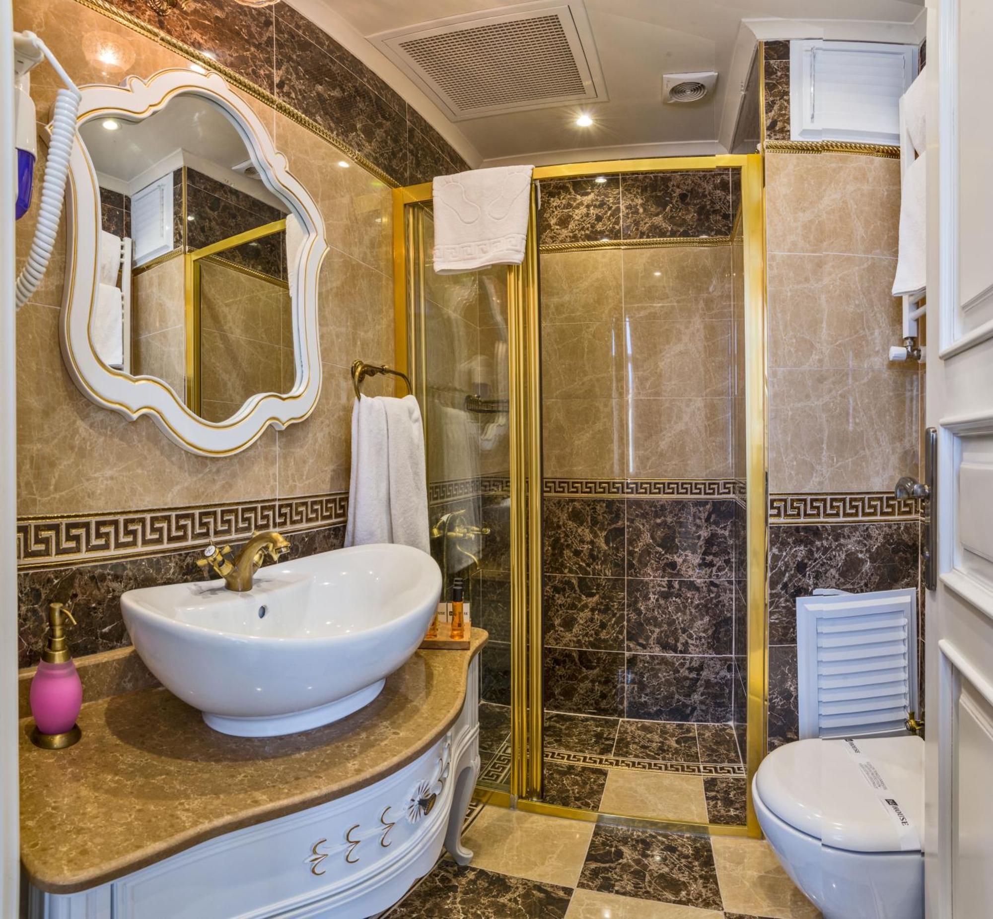 Iq Hotel Istanbul Luaran gambar