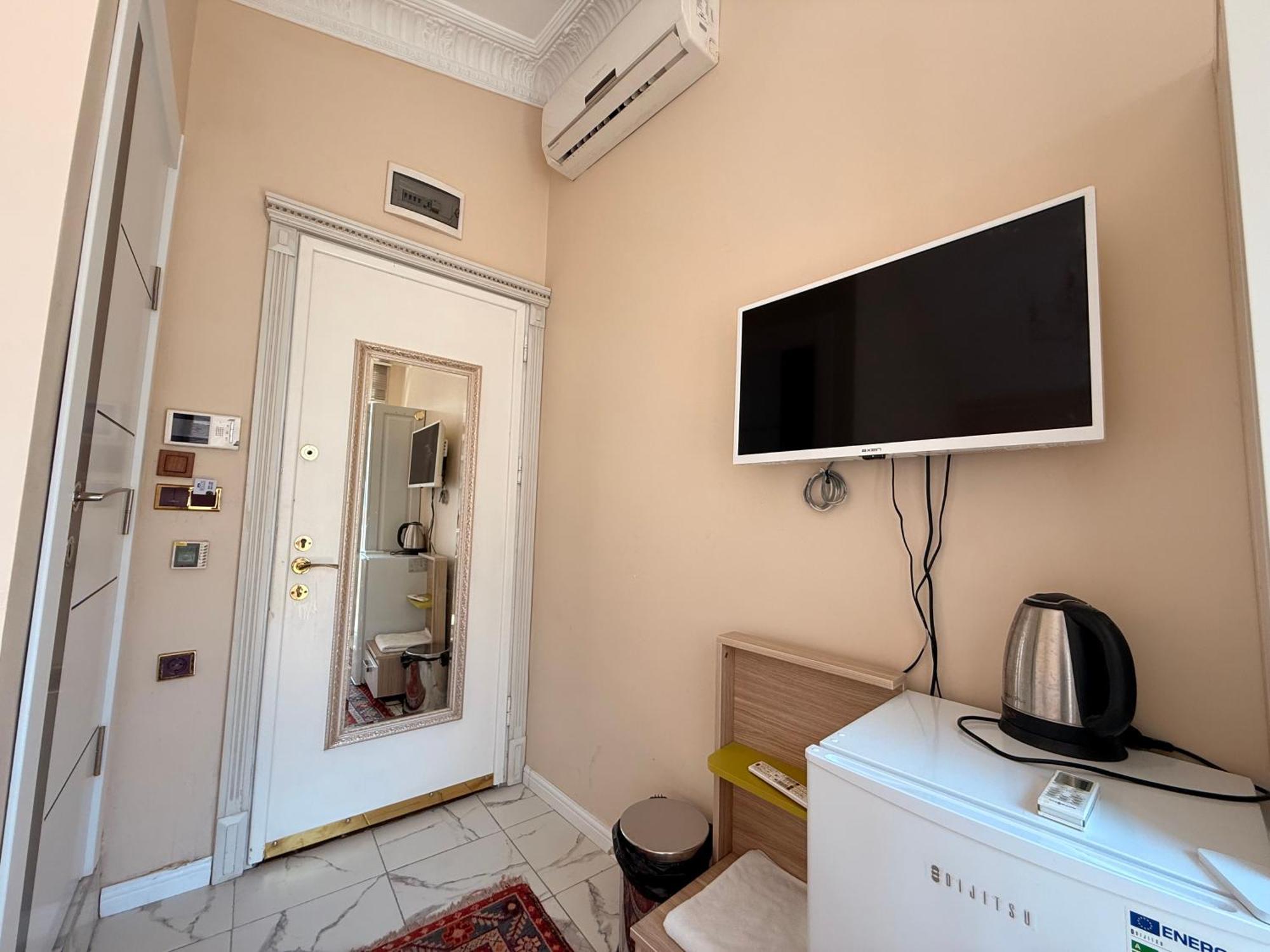 Iq Hotel Istanbul Luaran gambar